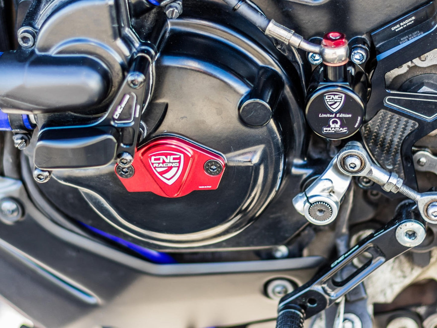 CF260 - CNC RACING Ducati Timing Inspection Cover – Accessories in the Factory Racing Motorcycle Aftermarket Accessories and Parts Online Shop