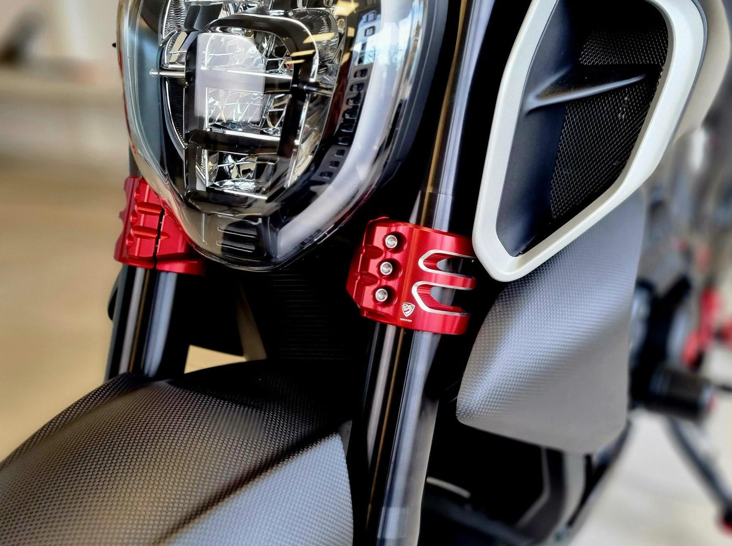 PSB12 - CNC RACING Ducati Diavel V4 (2023+) Triple Clamps Bottom Yoke – Accessories in the Factory Racing Motorcycle Aftermarket Accessories and Parts Online Shop