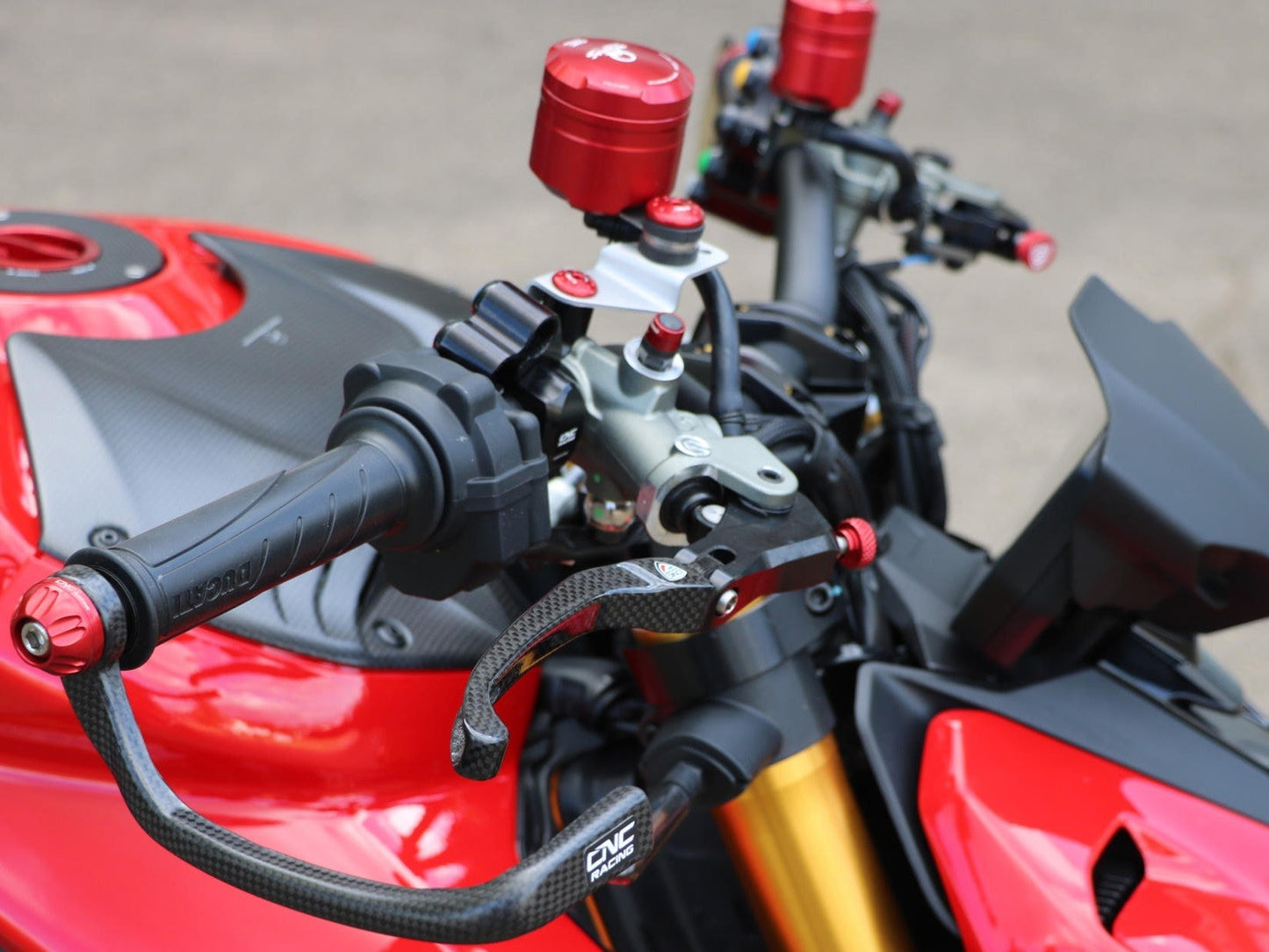 SE701PR - CNC RACING Universal 25 ml Brake / Clutch Fluid Oil Tank (Pramac Racing Limited Edition) – Accessories in the Factory Racing Motorcycle Aftermarket Accessories and Parts Online Shop