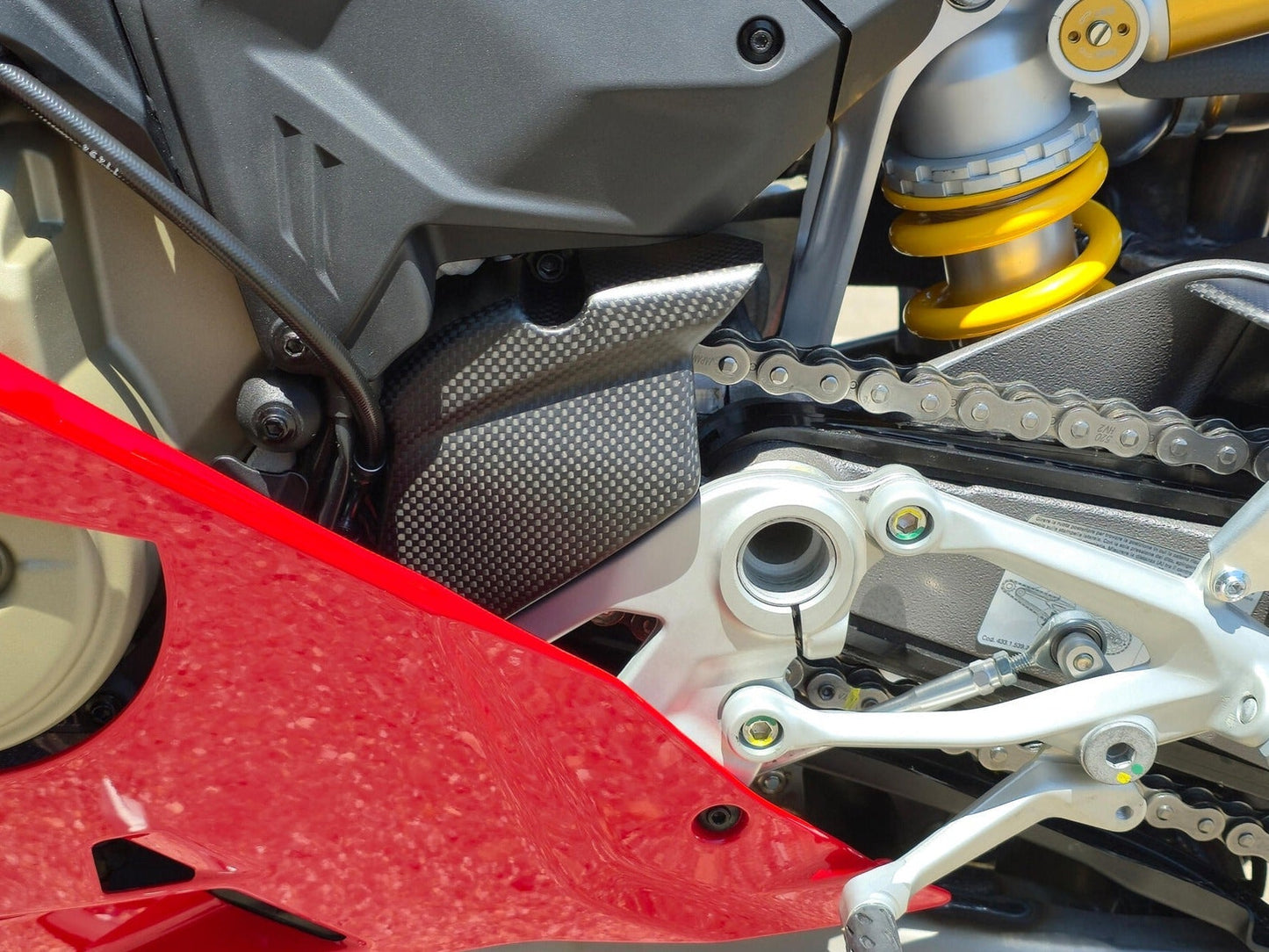 CNC RACING ZA417 Ducati Panigale V4 (2025+) Carbon Front Sprocket Cover – Accessories in the Factory Racing Motorcycle Aftermarket Accessories and Parts Online Shop