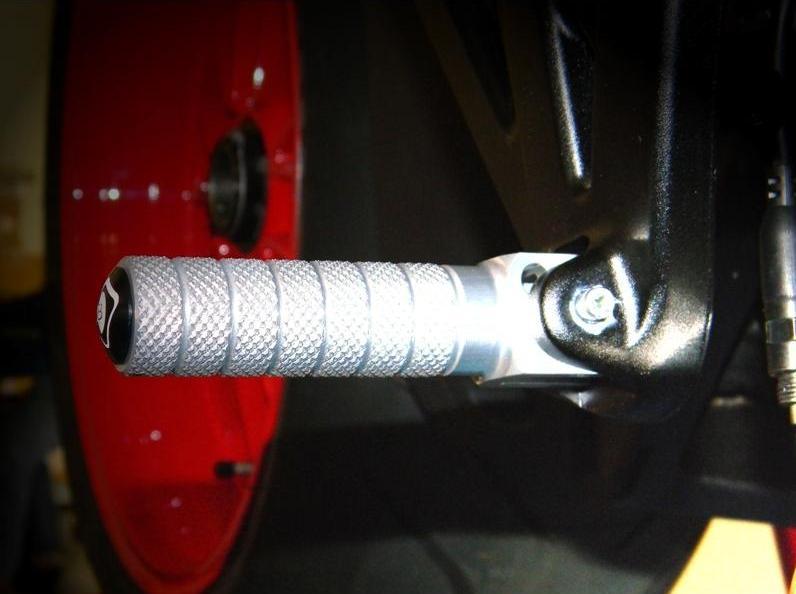 PPDV07 - DUCABIKE Ducati / Moto Guzzi Footpegs (pilot)