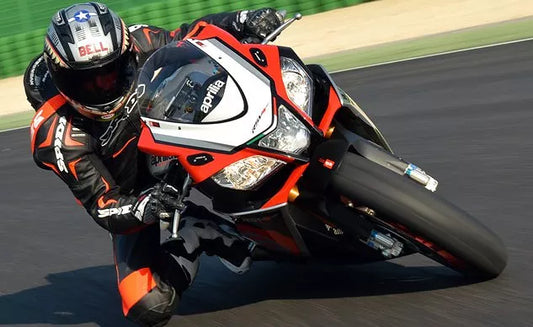 Aprilia RSV4 RR and Racing Factory (2015–2016) Review