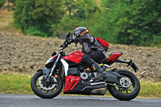 Ducati Streetfighter V2 (2022) Review: A Fierce Blend of Power and Precision