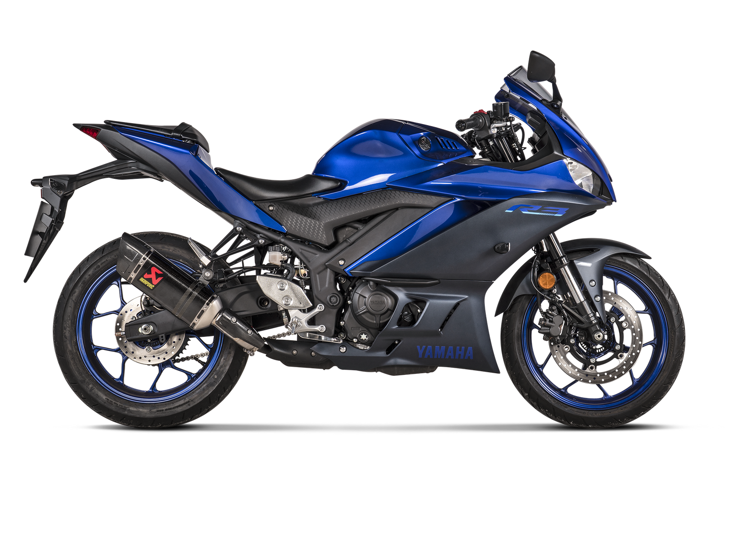 AKRAPOVIC S-Y3SO5-HAPC Yamaha MT-03 / YZF-R3 (2022+) Slip-On Exhaust (carbon) – Accessories in the 2WheelsHero Motorcycle Aftermarket Accessories and Parts Online Shop