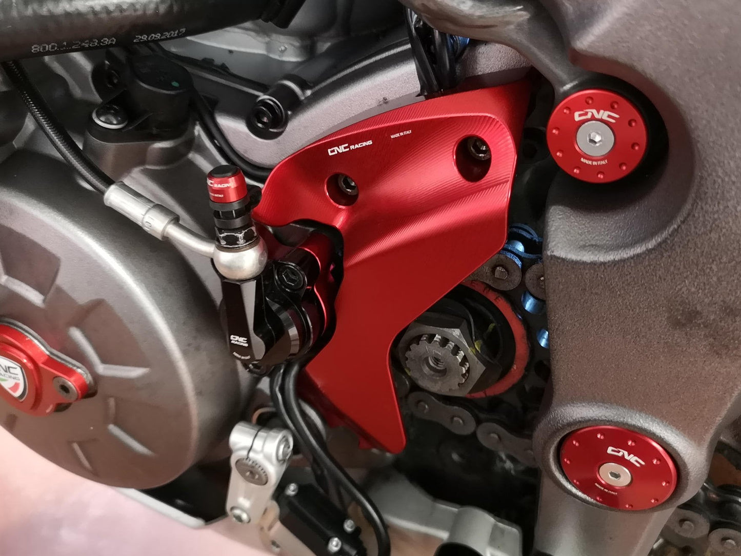 CP173 - CNC RACING Ducati Multistrada 1260/950/V2 Front Sprocket Cover