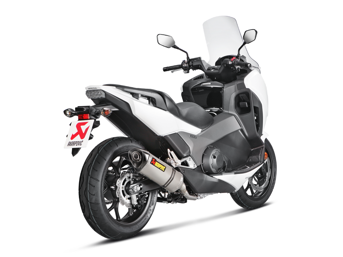 AKRAPOVIC S-H7SO2-HRT Honda NC700 / NC750 (2020+) Slip-On Exhaust (titanium) – Accessories in the 2WheelsHero Motorcycle Aftermarket Accessories and Parts Online Shop