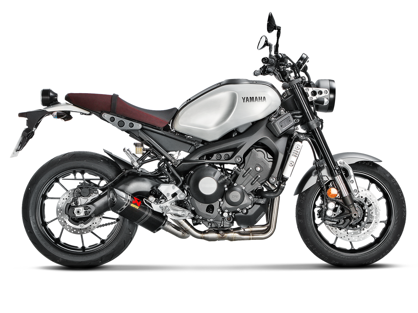 AKRAPOVIC S-Y9R2-AFC Yamaha MT-09 / XSR900 Exhaust System "Racing Line" (carbon) – Accessories in the 2WheelsHero Motorcycle Aftermarket Accessories and Parts Online Shop