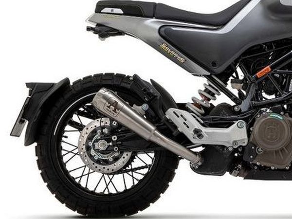 ARROW 72631PRI Husqvarna Svartpilen 401 / Vitpilen 401 (2020+) Steel Slip-on Exhaust "Pro Race" – Accessories in the 2WheelsHero Motorcycle Aftermarket Accessories and Parts Online Shop