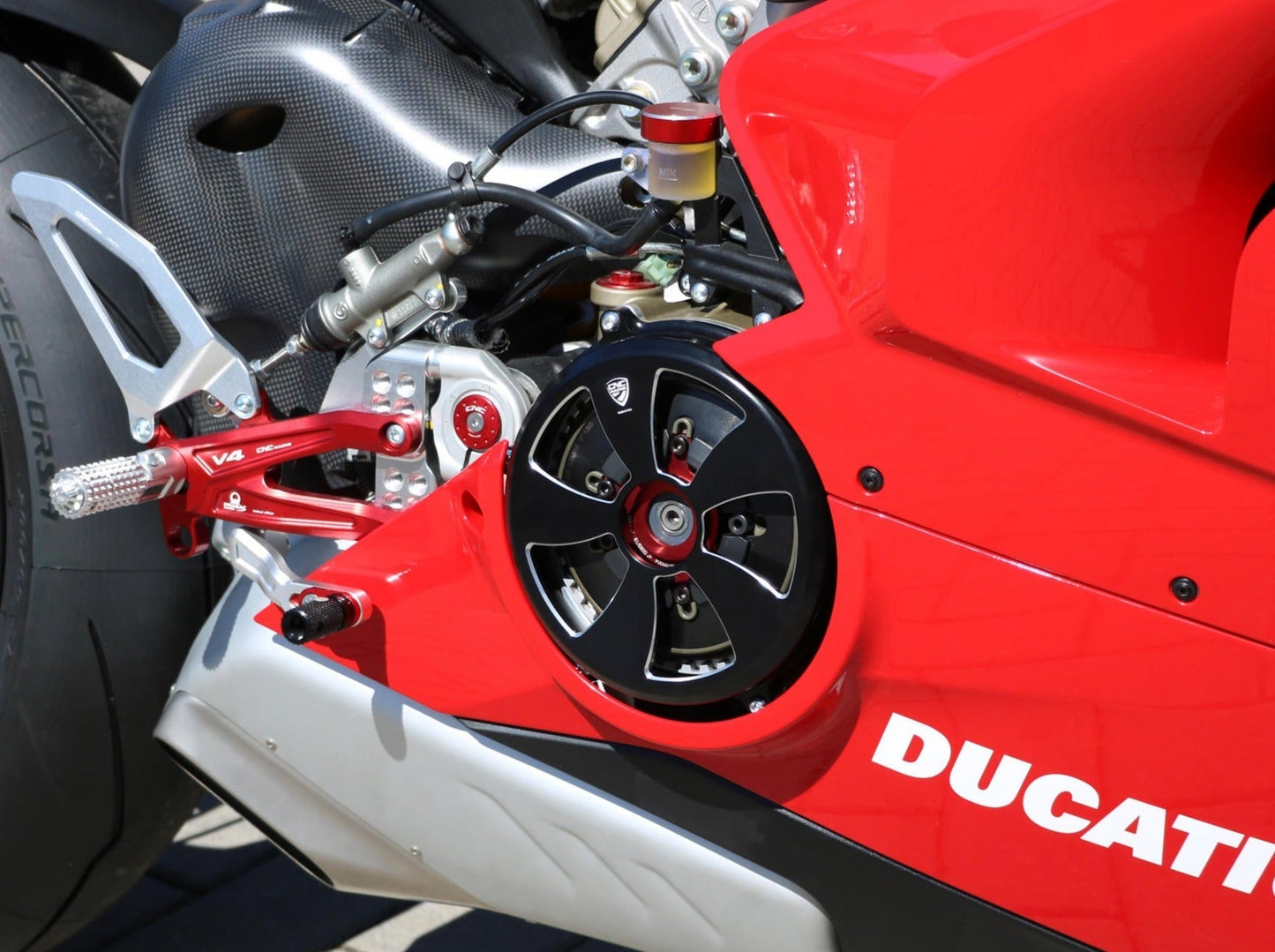 CA111 - CNC RACING Ducati Panigale V4R Clutch Cover