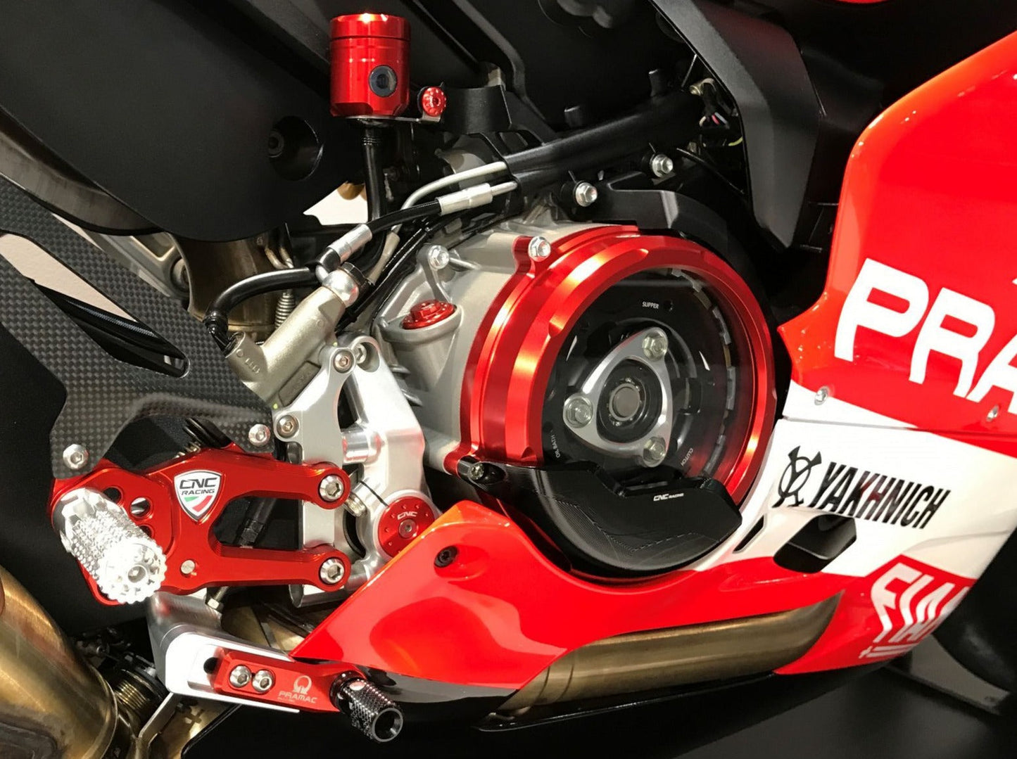 CA200 - CNC RACING Ducati Panigale 959 / 1299 / 1199 (12/19) Clear Clutch Cover – Accessories in the Factory Racing Motorcycle Aftermarket Accessories and Parts Online Shop