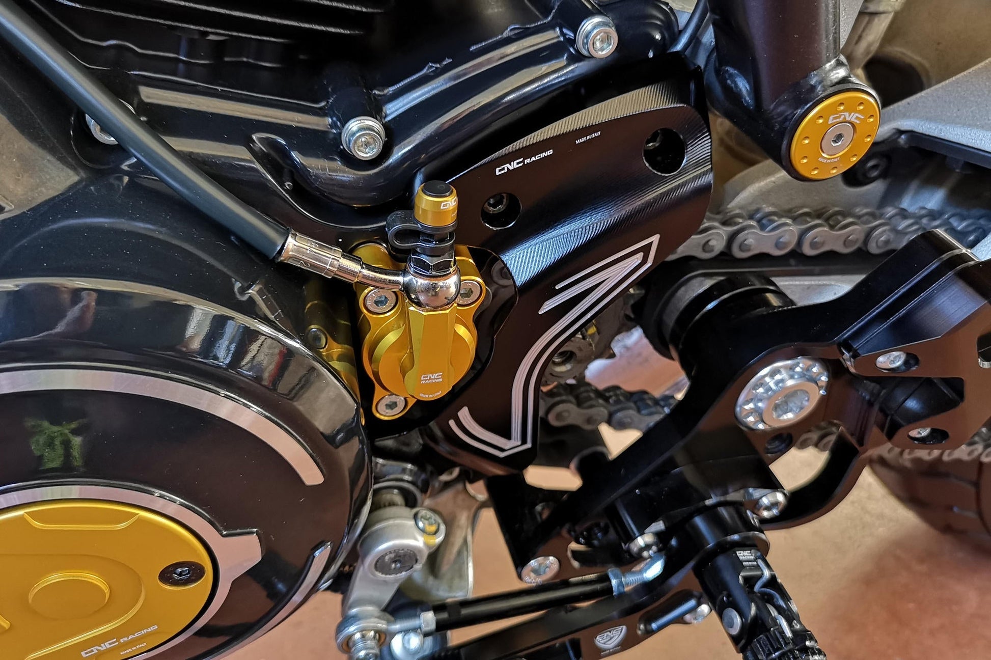 CP174 - CNC RACING Ducati Front Sprocket Cover – Accessories in the Factory Racing Motorcycle Aftermarket Accessories and Parts Online Shop