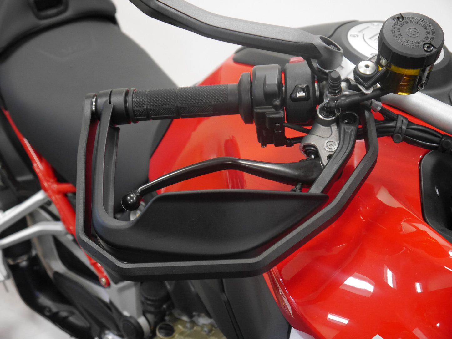 EVOTECH Ducati Multistrada V4 (2021+) Handguard Protectors Kit