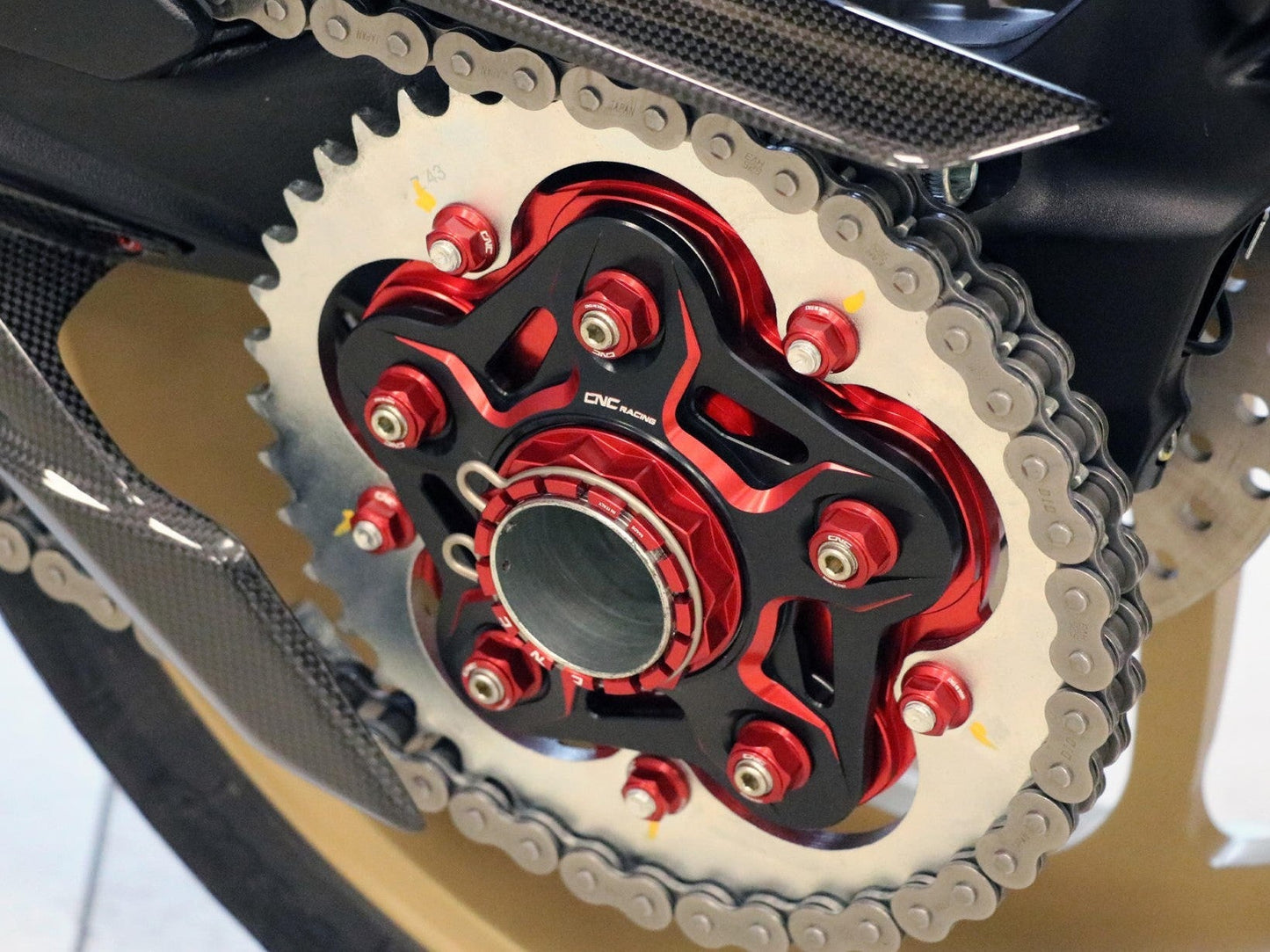 FL508 - CNC RACING MV Agusta Rear Sprocket Flange (carrier; 5 holes) – Accessories in the Factory Racing Motorcycle Aftermarket Accessories and Parts Online Shop