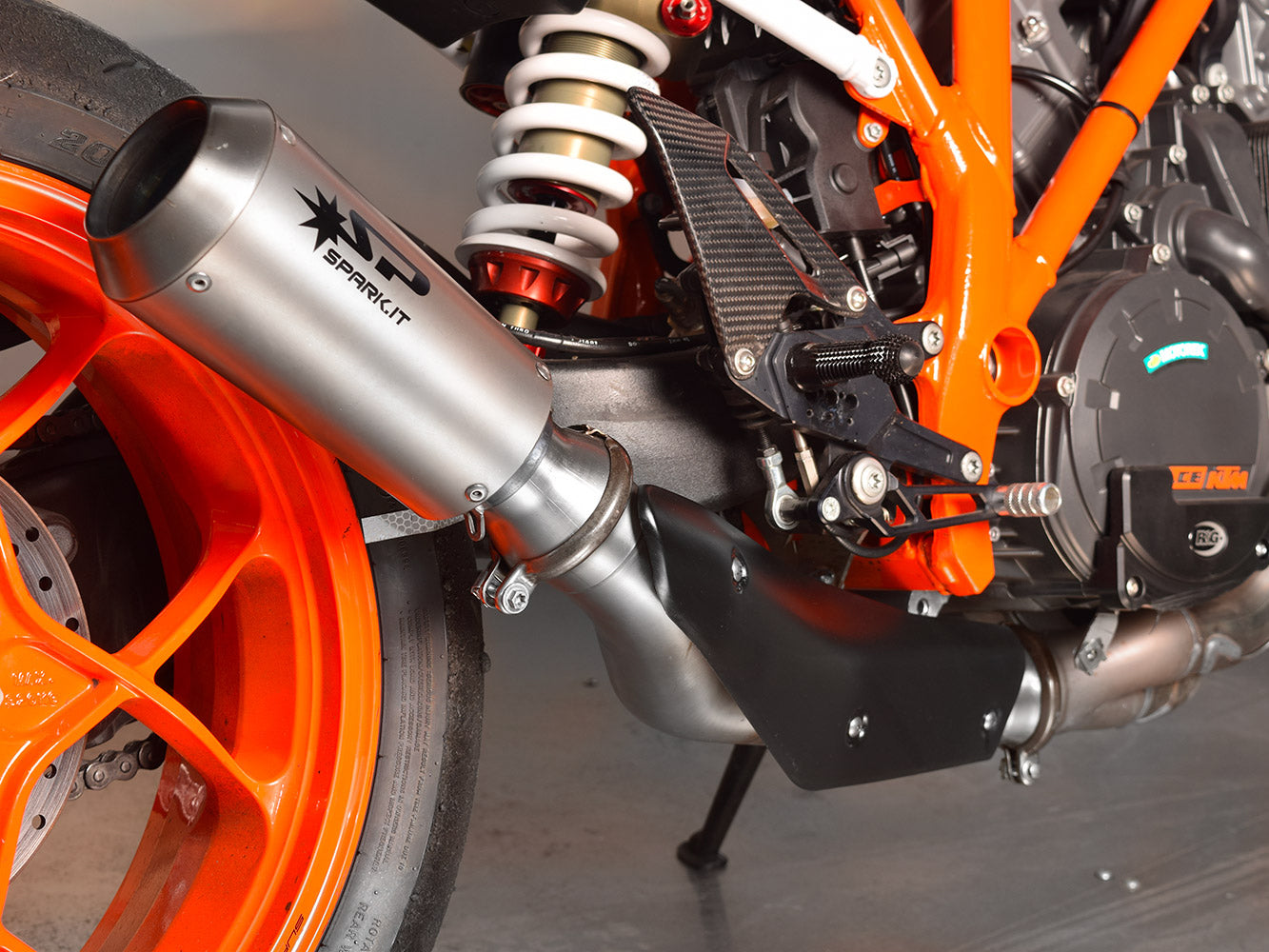 SPARK KTM 1290 Super Duke R (14/16) Slip-on Exhaust 