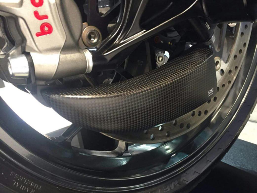 ZA701 - CNC RACING Ducati Panigale V4 / Streetfighter V4 (18/24) Carbon Front Brake Cooling System "GP Ducts" – Accessories in the Factory Racing Motorcycle Aftermarket Accessories and Parts Online Shop