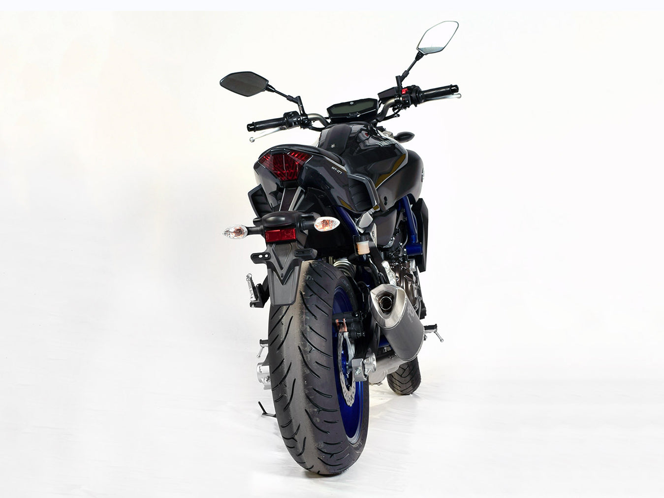 SPARK Yamaha MT-07 Full Exhaust System "Force" (EU homologated; lateral position)