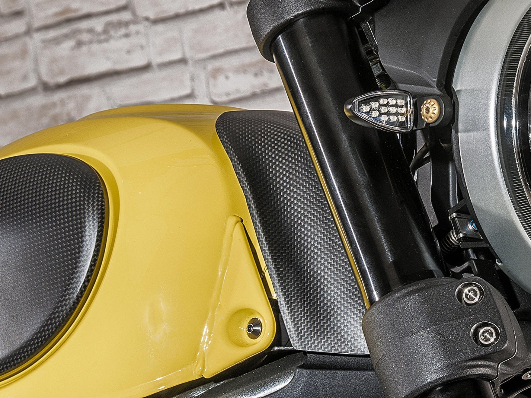 KV372X - CNC RACING Ducati Scrambler Titanium Fuel Tank Bolts – Accessories in the Factory Racing Motorcycle Aftermarket Accessories and Parts Online Shop