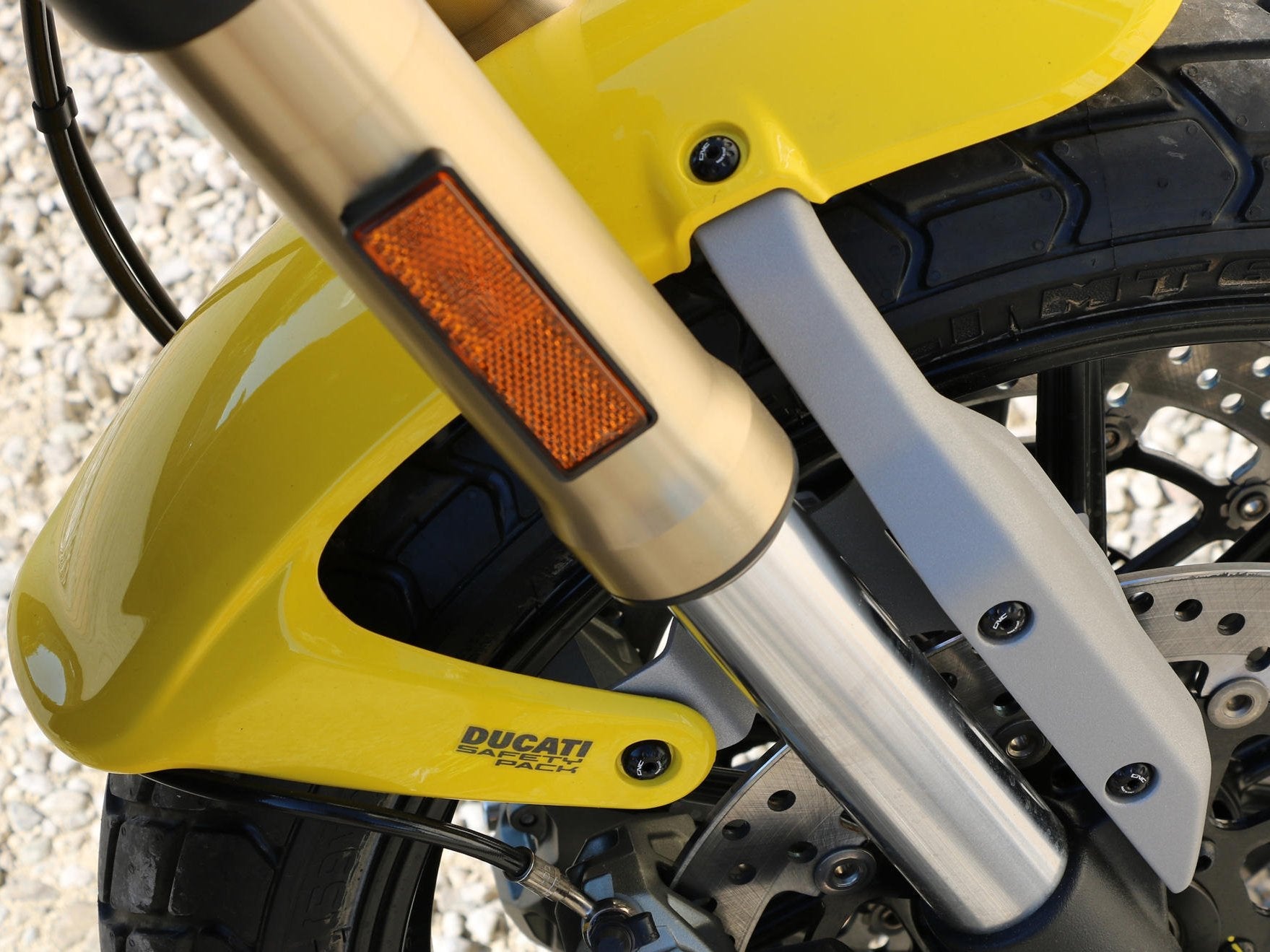 KV442 - CNC RACING Ducati Scrambler 1100 (2018+) Front Mudguard Screws – Accessories in the Factory Racing Motorcycle Aftermarket Accessories and Parts Online Shop