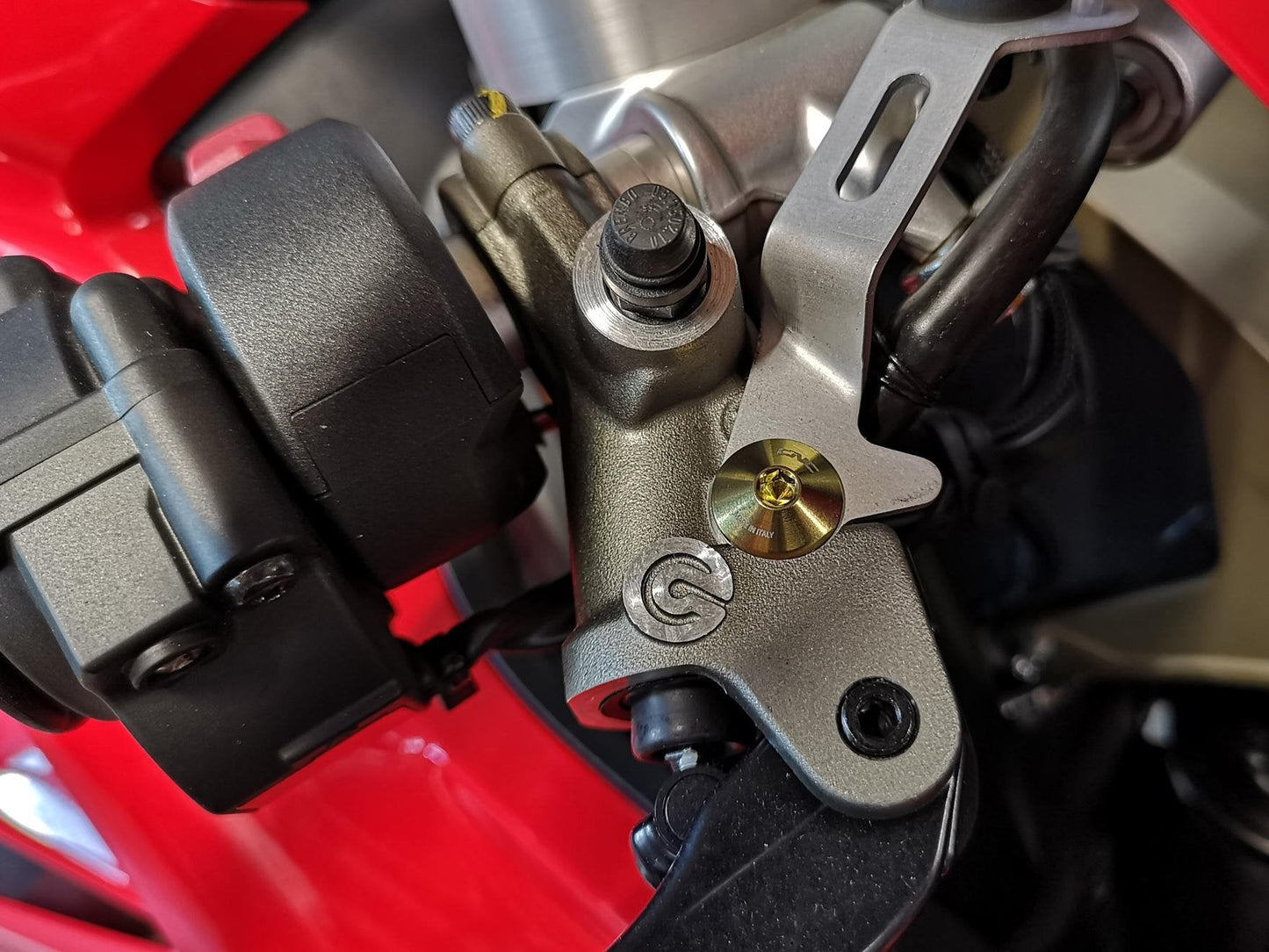 KV443X - CNC RACING Ducati / Aprilia Titanium Front Brake/Clutch Fluid Tank Bracket Screw – Accessories in the Factory Racing Motorcycle Aftermarket Accessories and Parts Online Shop