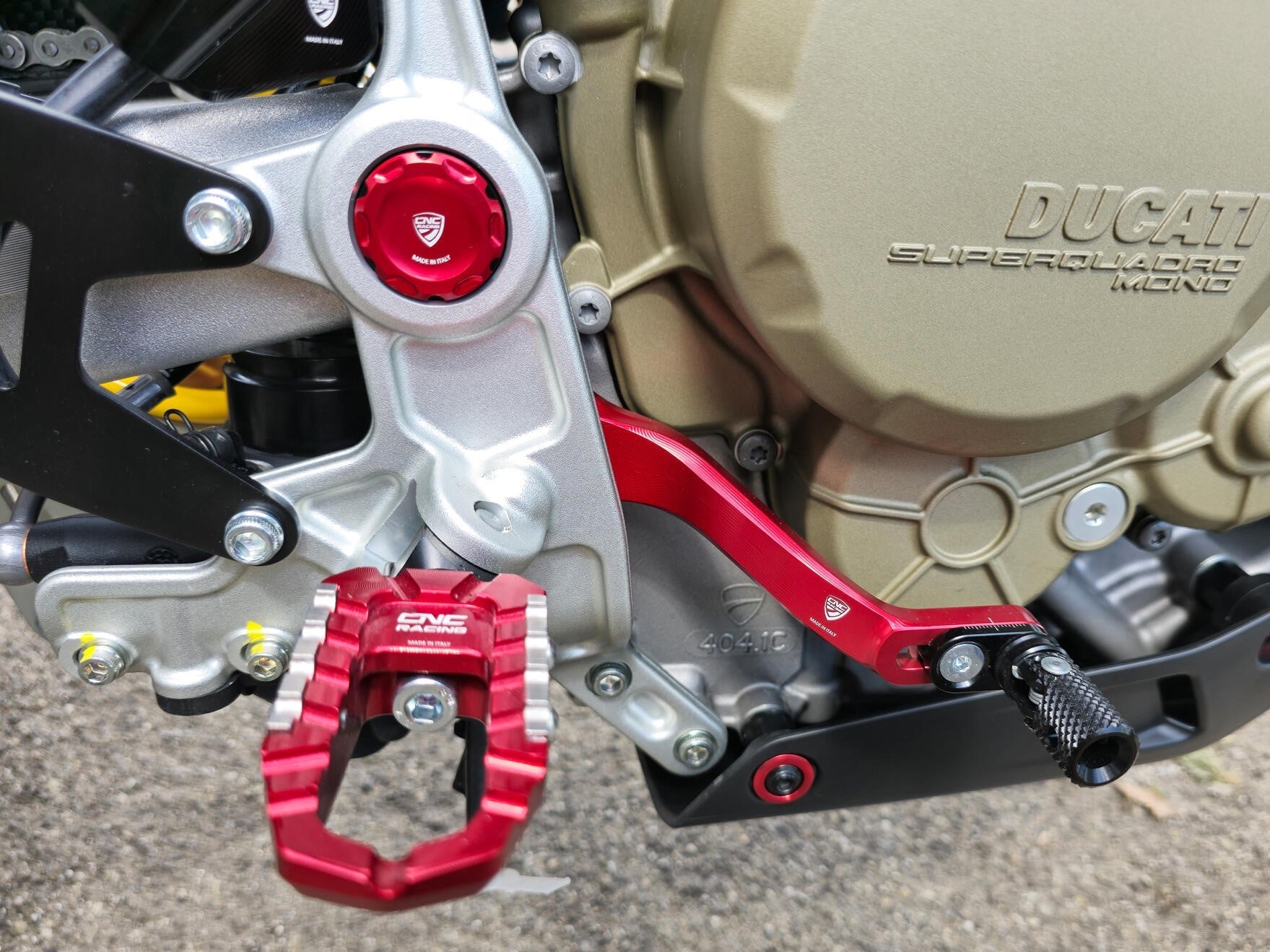 PEC08 - CNC RACING Ducati Hypermotard 698 Mono (2024+) Rear Brake Lever "Slide" – Accessories in the Factory Racing Motorcycle Aftermarket Accessories and Parts Online Shop