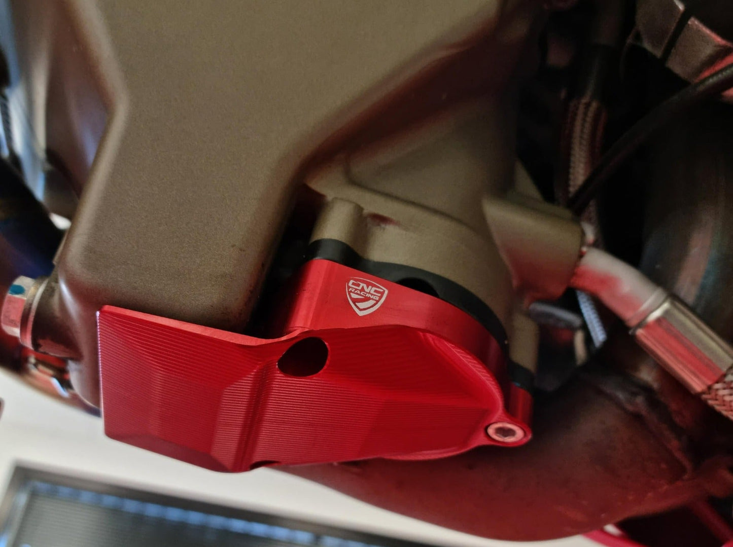 PR320 - CNC RACING Ducati Panigale V4 / Streetfighter V4 Oil Pan Protector – Accessories in the Factory Racing Motorcycle Aftermarket Accessories and Parts Online Shop