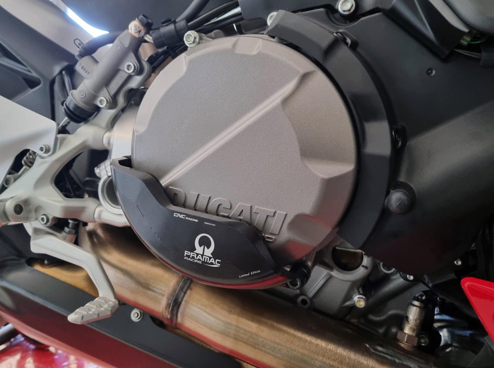 PR322PR - CNC RACING Ducati Streetfighter V2 (2022+) Clutch Cover Protector (Pramac edition) – Accessories in the Factory Racing Motorcycle Aftermarket Accessories and Parts Online Shop