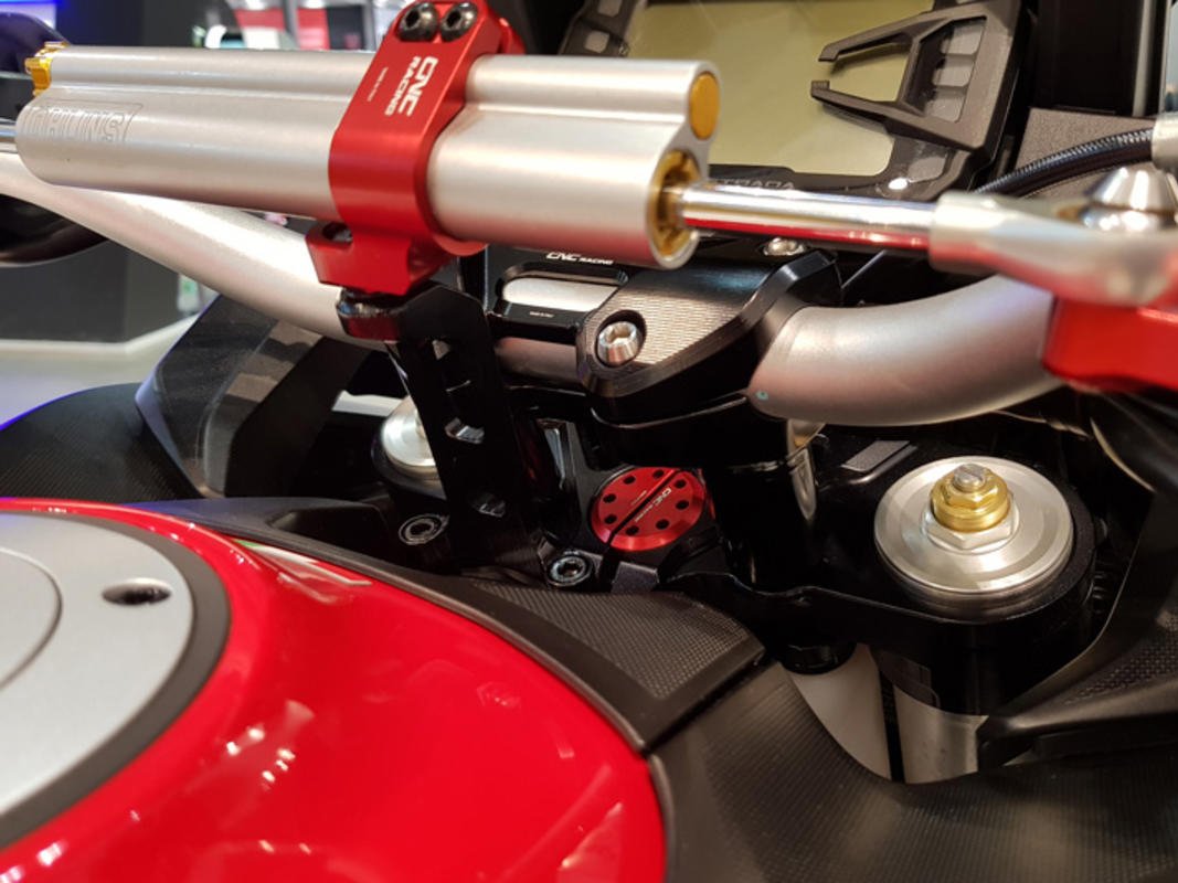 RM251 - CNC RACING Ducati Multistrada (2015+) Handlebar Clamp (full kit) – Accessories in the Factory Racing Motorcycle Aftermarket Accessories and Parts Online Shop