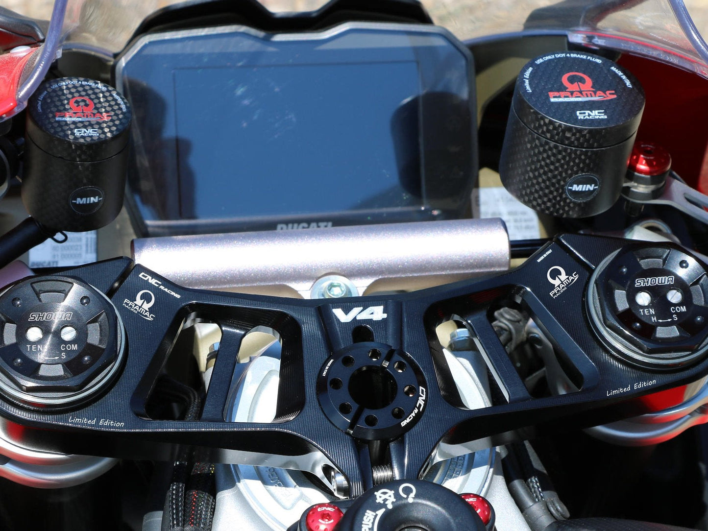 PST15PR - CNC RACING Ducati Panigale V4 (18/24) Triple Clamps Top Plate (Pramac edition) – Accessories in the Factory Racing Motorcycle Aftermarket Accessories and Parts Online Shop