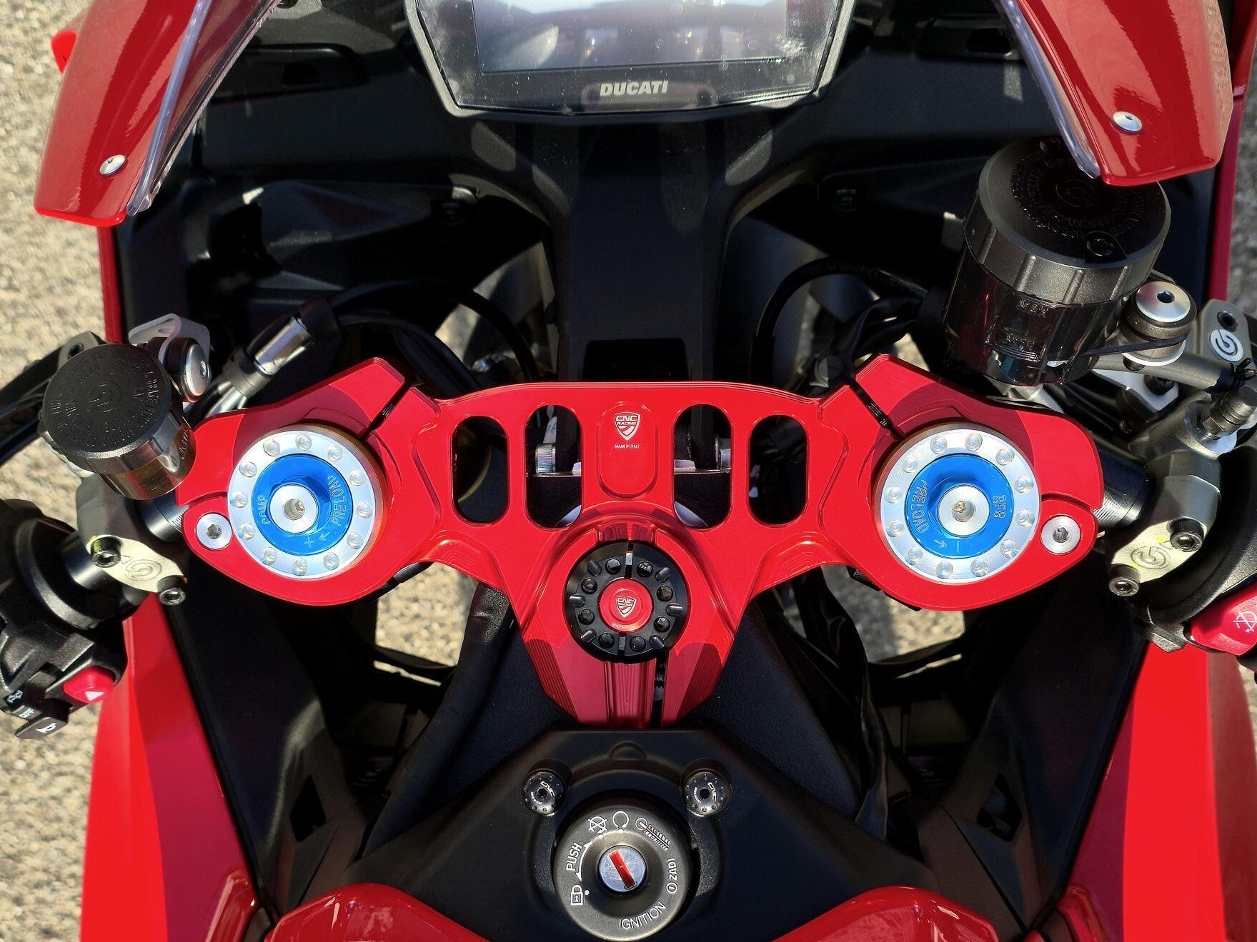 PST25 - CNC RACING Ducati Panigale V2 (2025+) Top Yoke Clamps Kit (for CNC RACING triple clamps) – Accessories in the Factory Racing Motorcycle Aftermarket Accessories and Parts Online Shop