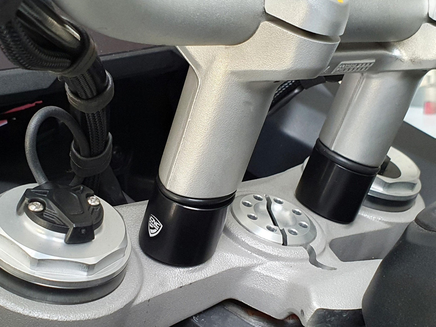 RM258 - CNC RACING Ducati Multistrada V4 (2021+) Handlebar Riser Spacers (H 30mm) – Accessories in the Factory Racing Motorcycle Aftermarket Accessories and Parts Online Shop