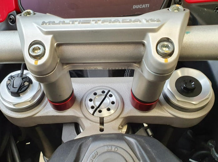 RM260 - CNC RACING Ducati Multistrada V4 (2021+) Handlebar Riser Spacers (H 20mm) – Accessories in the Factory Racing Motorcycle Aftermarket Accessories and Parts Online Shop