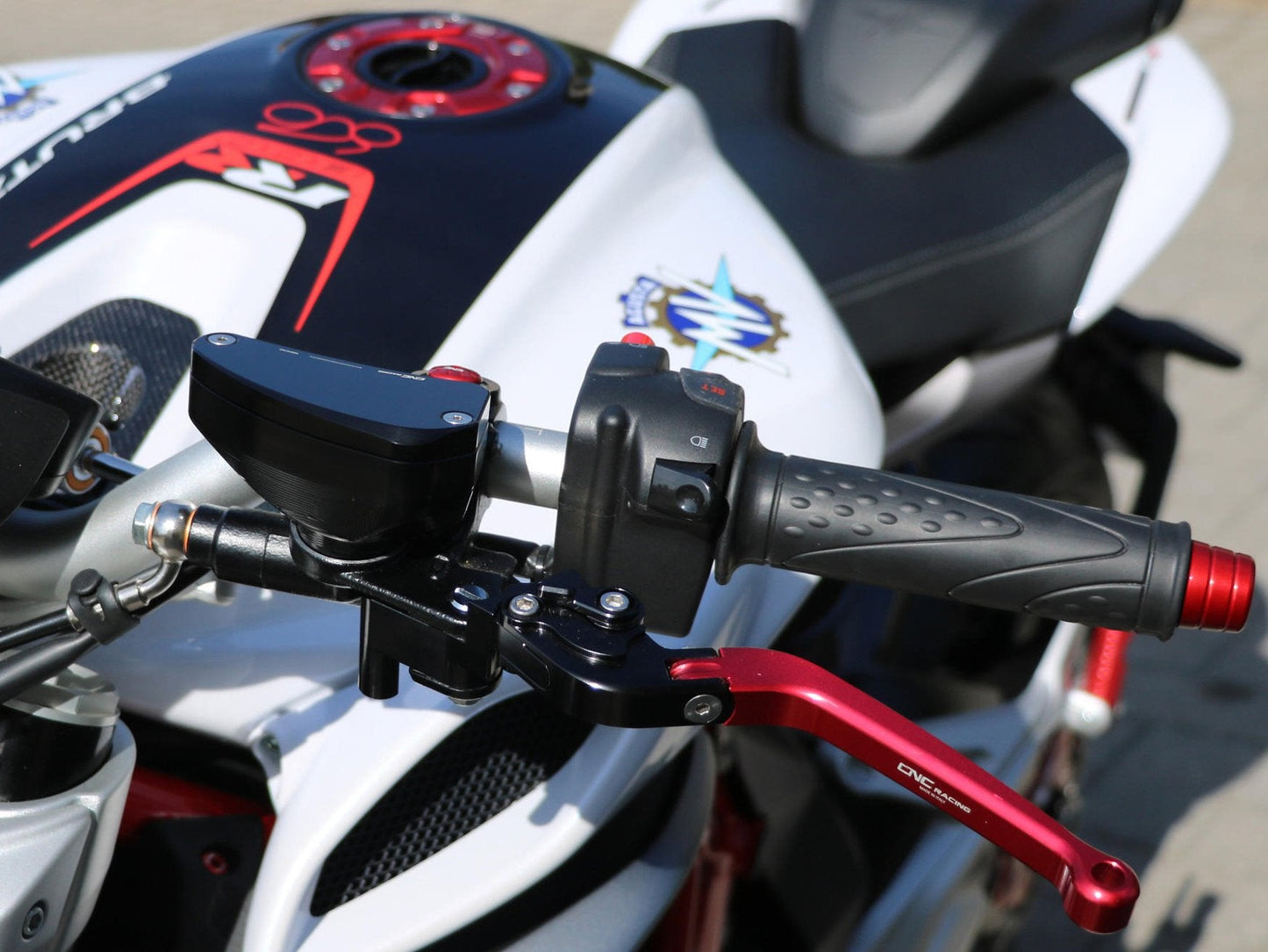 SEB22 - CNC RACING MV Agusta Clutch Fluid Tank (only body) – Accessories in the Factory Racing Motorcycle Aftermarket Accessories and Parts Online Shop