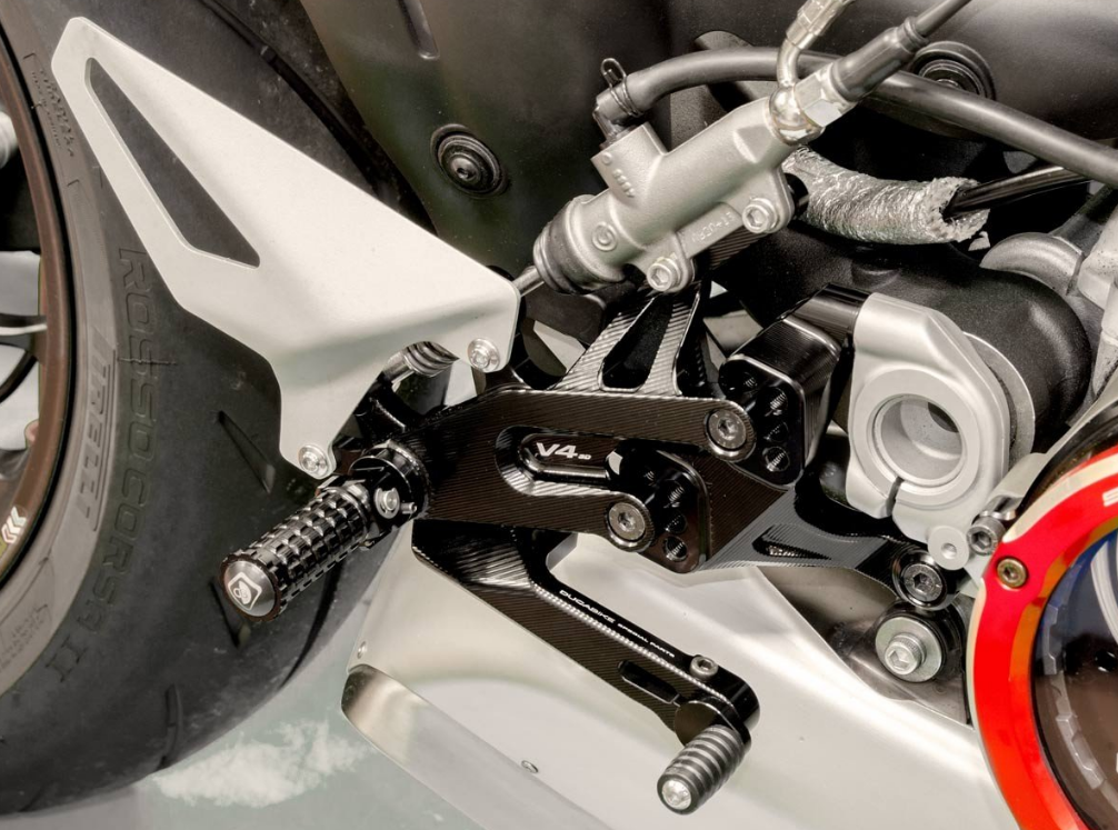 PRSFV401 - DUCABIKE Ducati Streetfighter V4 (2020+) Adjustable Rearset