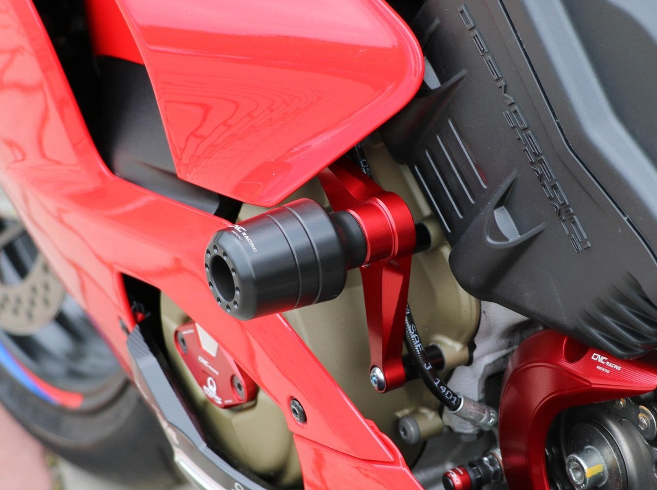 TC319 - CNC RACING Ducati Panigale V4 (18/21) Frame Crash Protectors – Accessories in the Factory Racing Motorcycle Aftermarket Accessories and Parts Online Shop