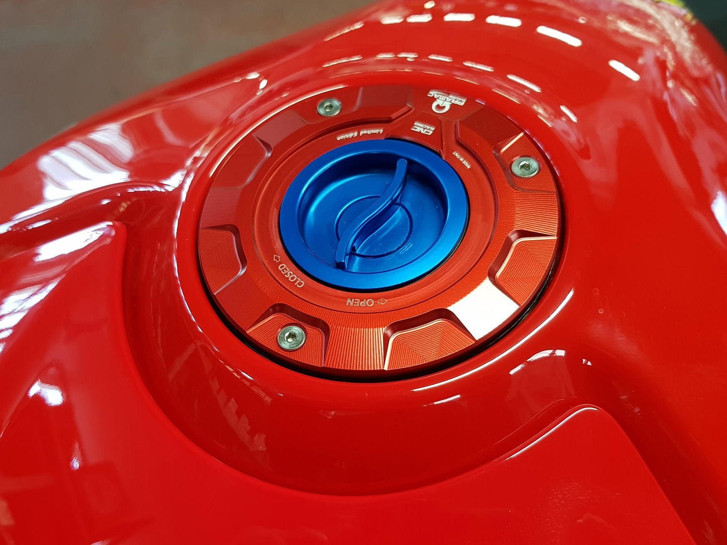 TS423PR - CNC RACING Ducati / MV Agusta Fuel Tank Cap (Pramac edition) – Accessories in the Factory Racing Motorcycle Aftermarket Accessories and Parts Online Shop