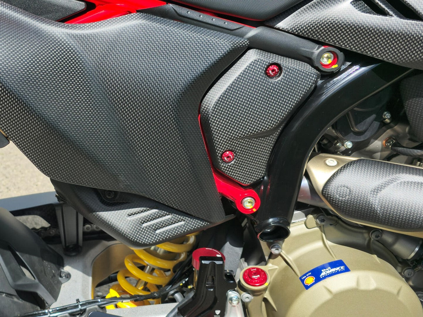 KV484 - CNC RACING Ducati Hypermotard 698 Mono (2024+) Frame Side Covers Screw Kit – Accessories in the Factory Racing Motorcycle Aftermarket Accessories and Parts Online Shop