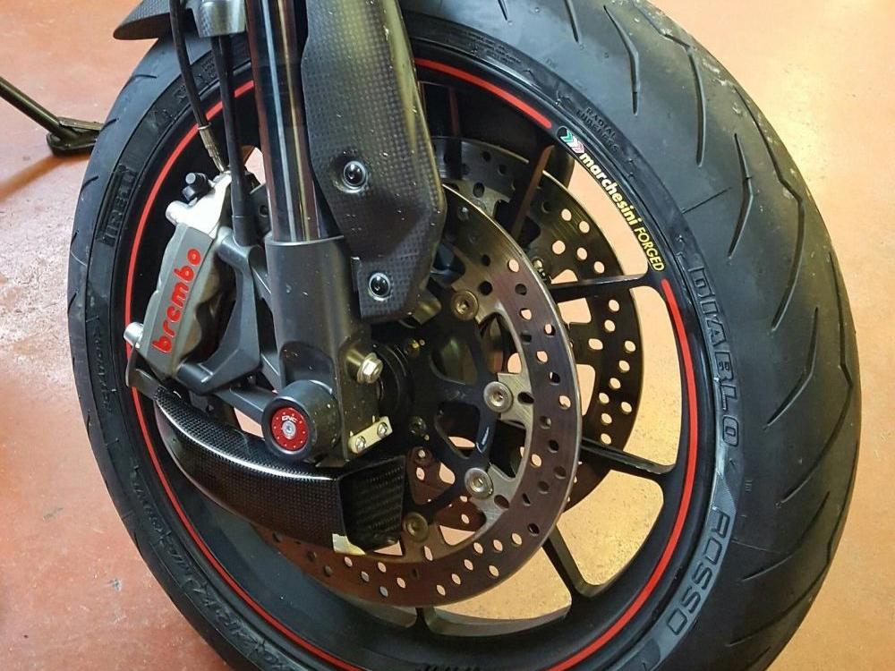 ZA701 - CNC RACING Ducati Streetfighter 1098 Carbon Front Brake Cooling System "GP Ducts" – Accessories in the Factory Racing Motorcycle Aftermarket Accessories and Parts Online Shop