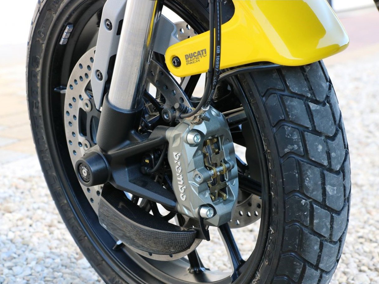 ZA701 - CNC RACING Ducati Streetfighter 1098 Carbon Front Brake Cooling System "GP Ducts" – Accessories in the Factory Racing Motorcycle Aftermarket Accessories and Parts Online Shop