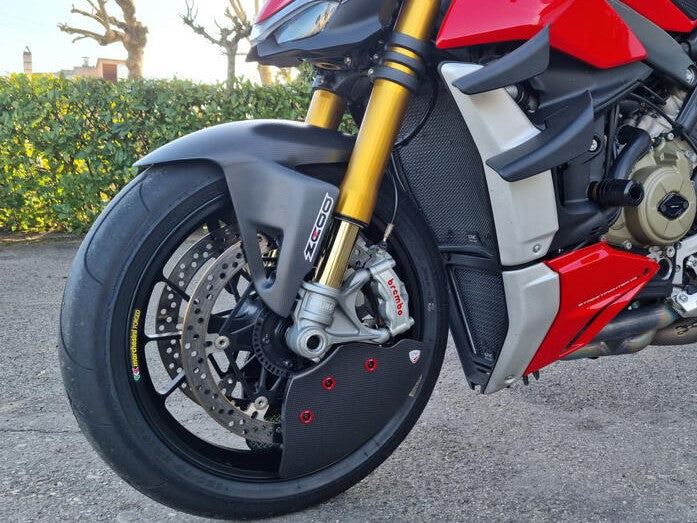 CNC RACING ZA750PR Ducati Streetfighter / Panigale V2 / V4 Carbon Front Brake Cooling System (Pramac Edition) – Accessories in the Factory Racing Motorcycle Aftermarket Accessories and Parts Online Shop