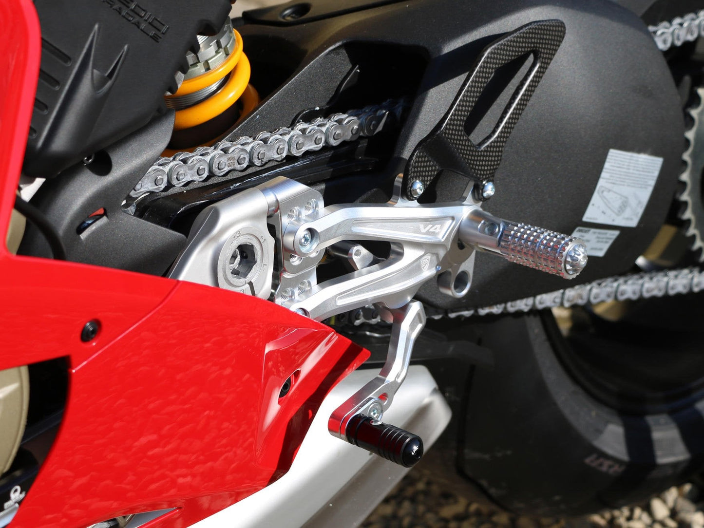 ZA866 - CNC RACING Ducati Panigale V4 (2018+) Carbon Heel Guards (for CNC RACING rearsets)