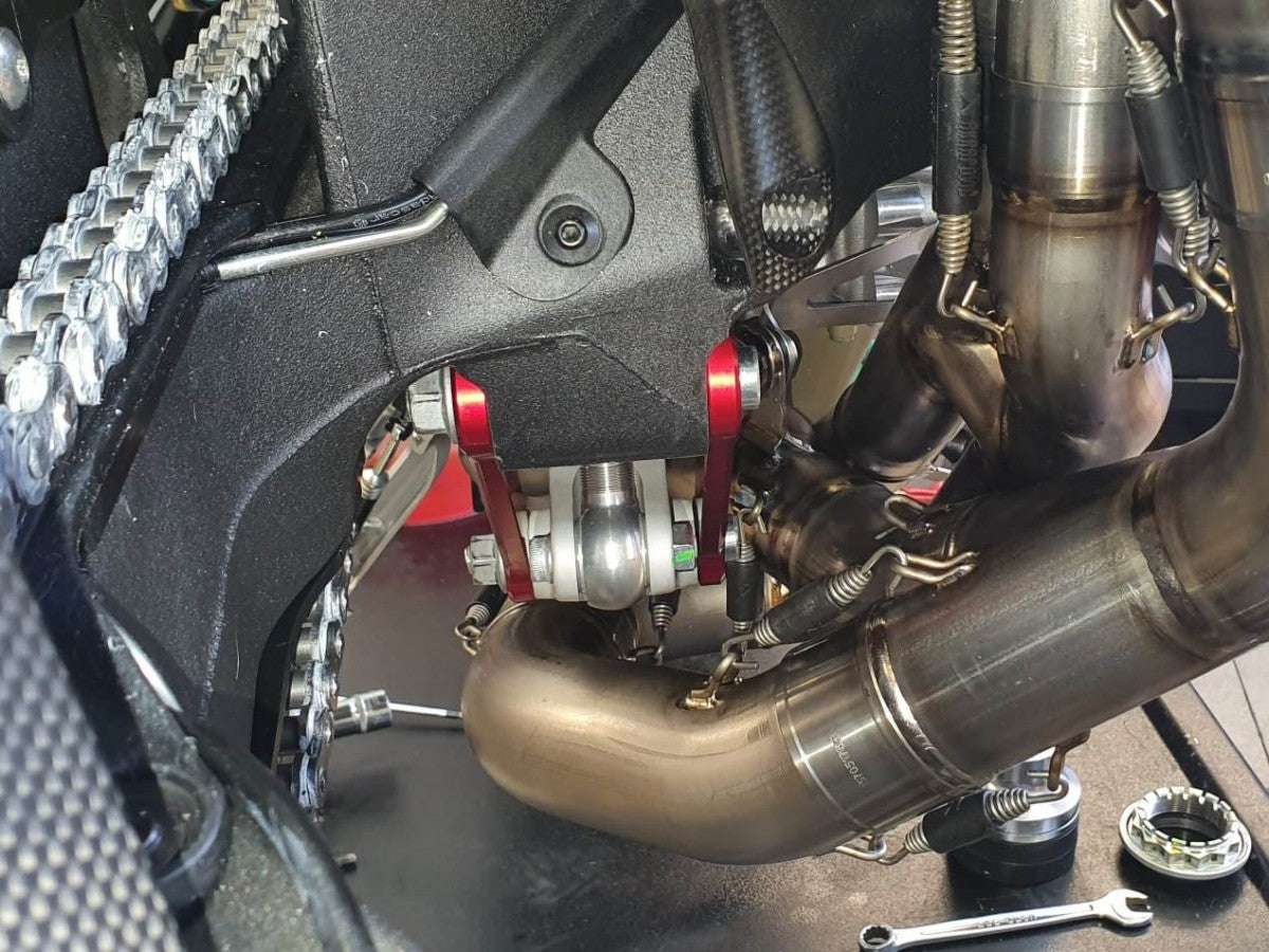 ADR07 - DBK Ducati Panigale V4 / Streetfighter (2018+) Rear Reaction Rods (16mm)