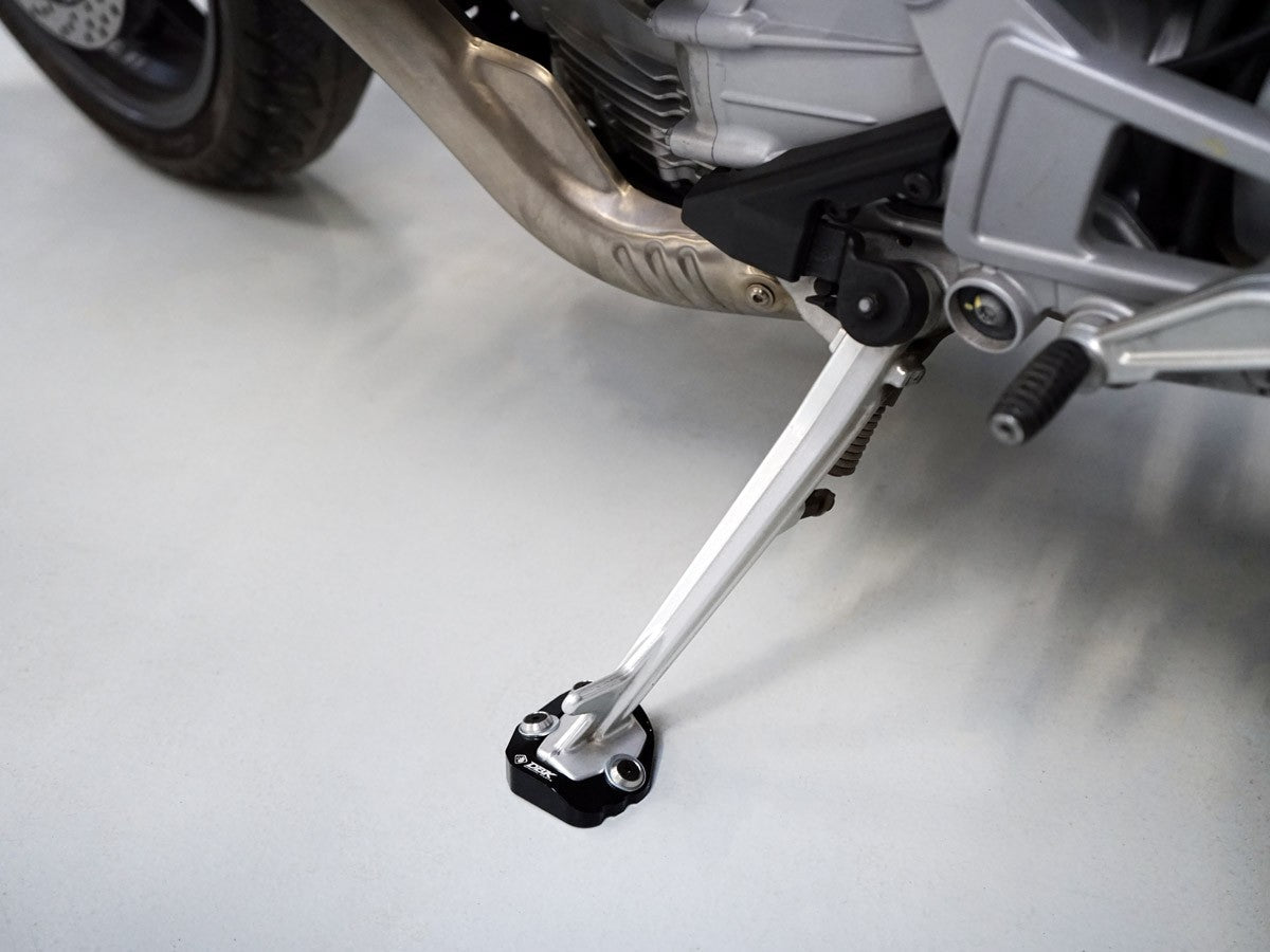 BAC08 - DBK Moto Guzzi V100 Mandello / Mandello S / Mandello Aviazione Navale (2022+) Increased Kickstand Support Base