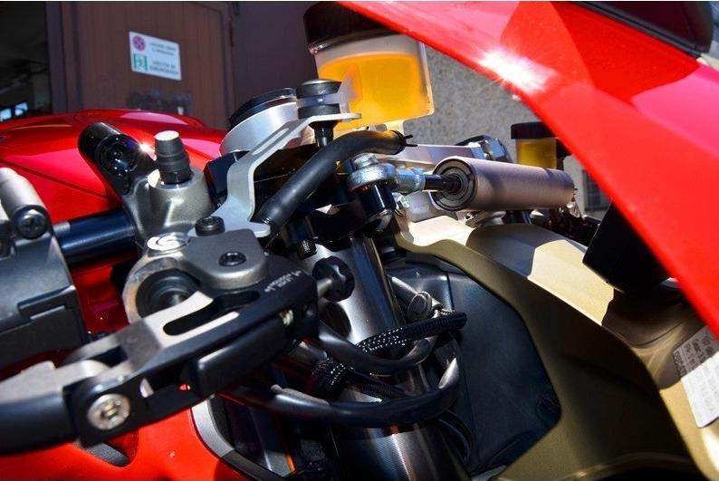 BSRA53V4 - DUCABIKE Ducati Panigale V4 / V2 MotoGP Adjustable Handlebar (Ø 53 mm; off set 15 mm.)
