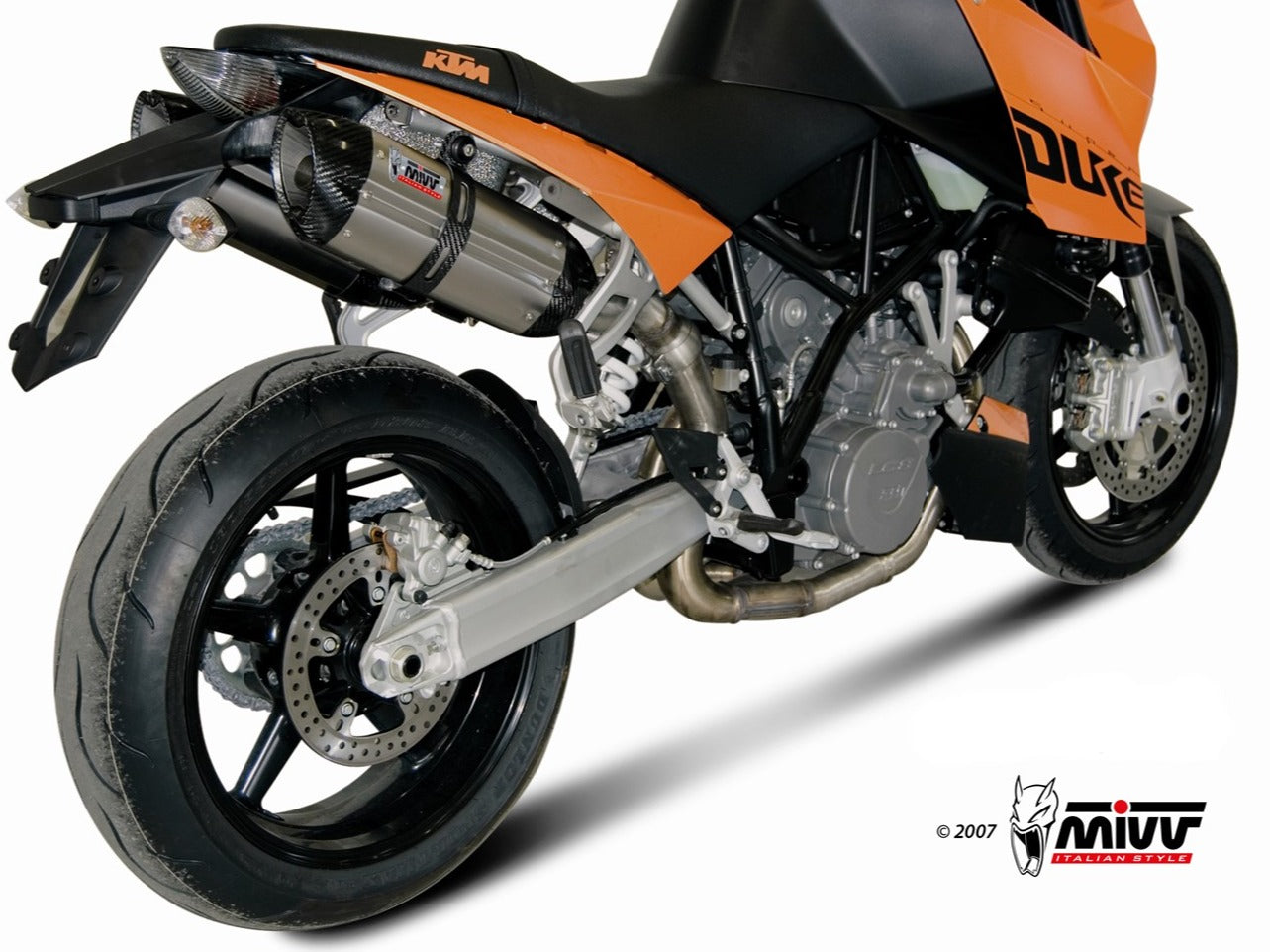 MIVV KT.002 KTM 990 SUPERDUKE ( 2005 / 11 ) Dual Slip-on Exhaust "Suono" ( stainless steel; approved) – Accessories in the 2WheelsHero Motorcycle Aftermarket Accessories and Parts Online Shop