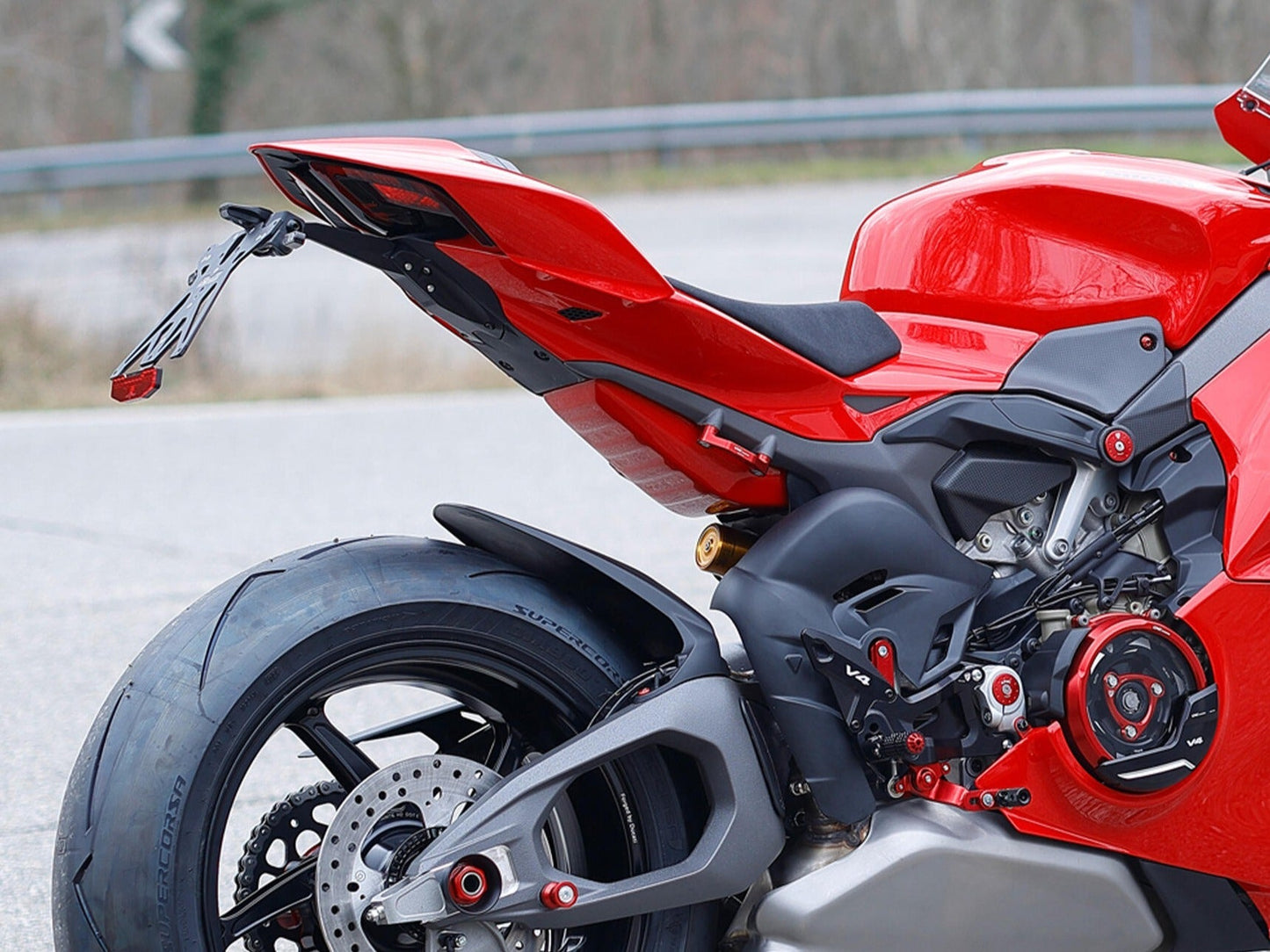 CNC RACING PT308 Ducati Panigale V4 / Streetfighter V4 (2025+) Adjustable License Plate Holder Kit – Accessories in the Factory Racing Motorcycle Aftermarket Accessories and Parts Online Shop