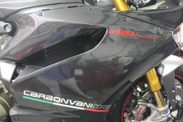 CARBONVANI Ducati Panigale 899 / 1199 Carbon Fairing Side Panel (right)