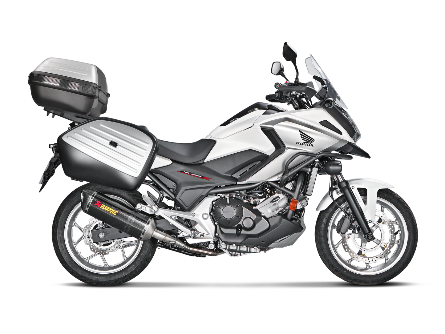 AKRAPOVIC S-H7SO2-HRC Honda NC700 / NC750 (2020+) Slip-On Exhaust (carbon) – Accessories in the 2WheelsHero Motorcycle Aftermarket Accessories and Parts Online Shop