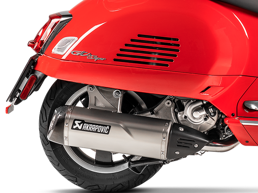 AKRAPOVIC P-HSVE3SO1 Vespa GTS Super 300 / Sei Giorni / Tech (2020+) Heat Shield (carbon) – Accessories in the 2WheelsHero Motorcycle Aftermarket Accessories and Parts Online Shop