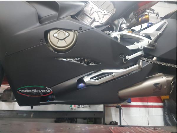 CARBONVANI Ducati Panigale V4 (18/21) Carbon Belly Pan (for Akrapovic exhaust)
