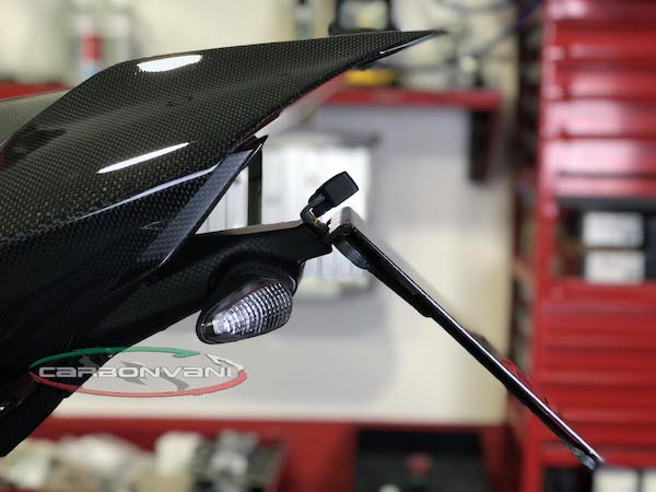 CARBONVANI Ducati Panigale V2 (2020+) Carbon License Plate Holder